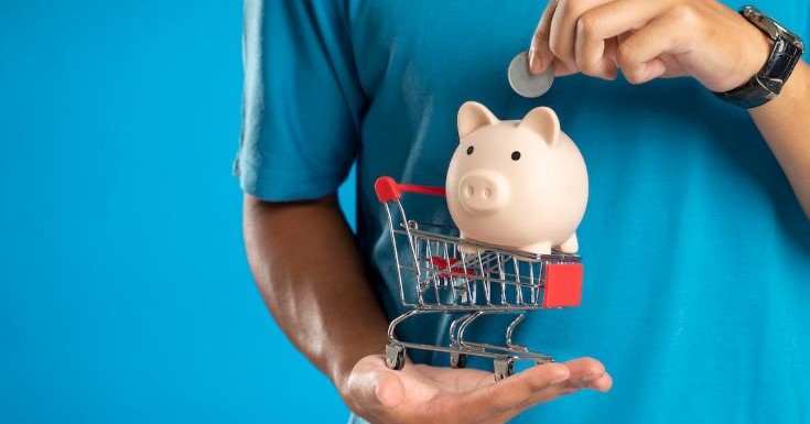 Money Management: 4 Tips for Mastering Your Finances